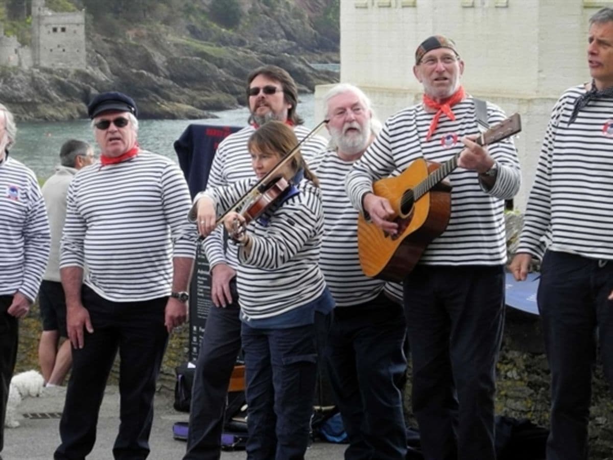 Bridport Folk Festival - Image 1